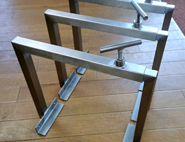 Welded stainless steel table brackets with T-handle clamp